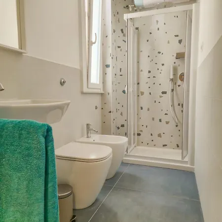 Quiet, Cozy Flat Near Citycenter アパート *