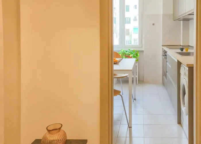 Quiet, Cozy Flat Near Citycenter アパート *